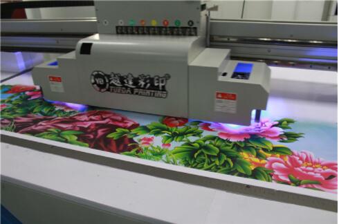 平板uv打印機照片.jpg 平板uv打印機照片.jpg